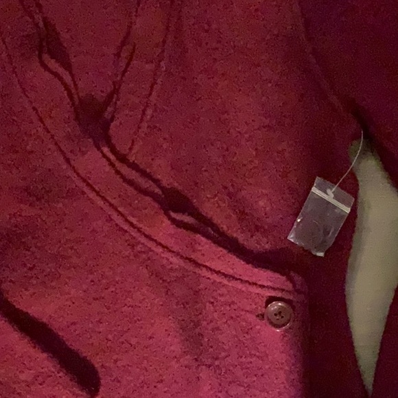 I.B. Diffusion Brand New Vintage (90s) Burgundy Ladies 100% Wool Jacket/Sweater - Picture 5 of 10